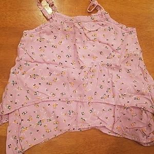 🌺Little girls shirt🌺 5 for $20